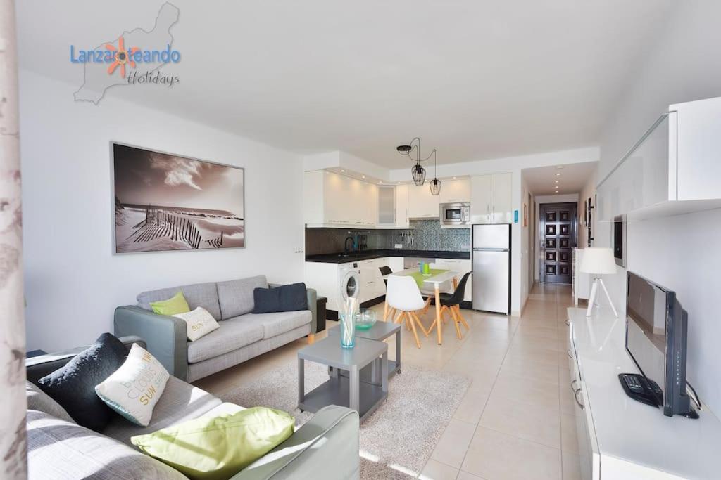 Casa Patty, Piscinas Climatizadas, Primera Linea Коста Тегисе Екстериор снимка